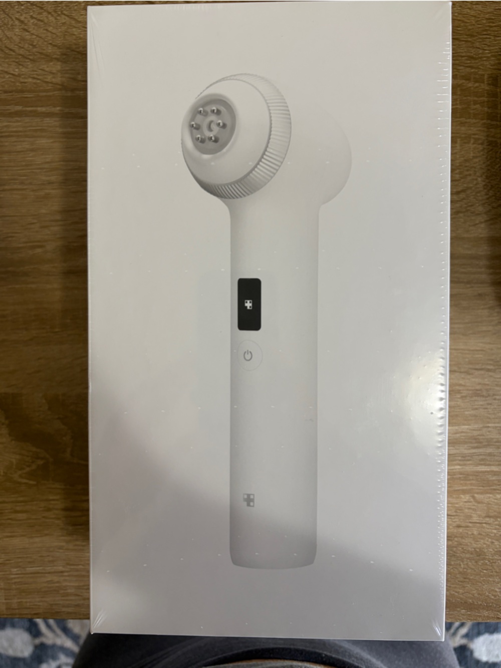 Medicube Age-R Ultra Tune 40.68 Brand New and Sealed K-Beauty RF+MC Dual Energy